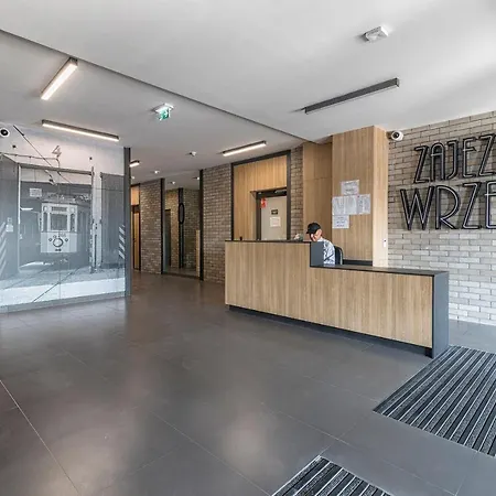 Triapart Zajezdnia Wrzeszcz Apartmán *